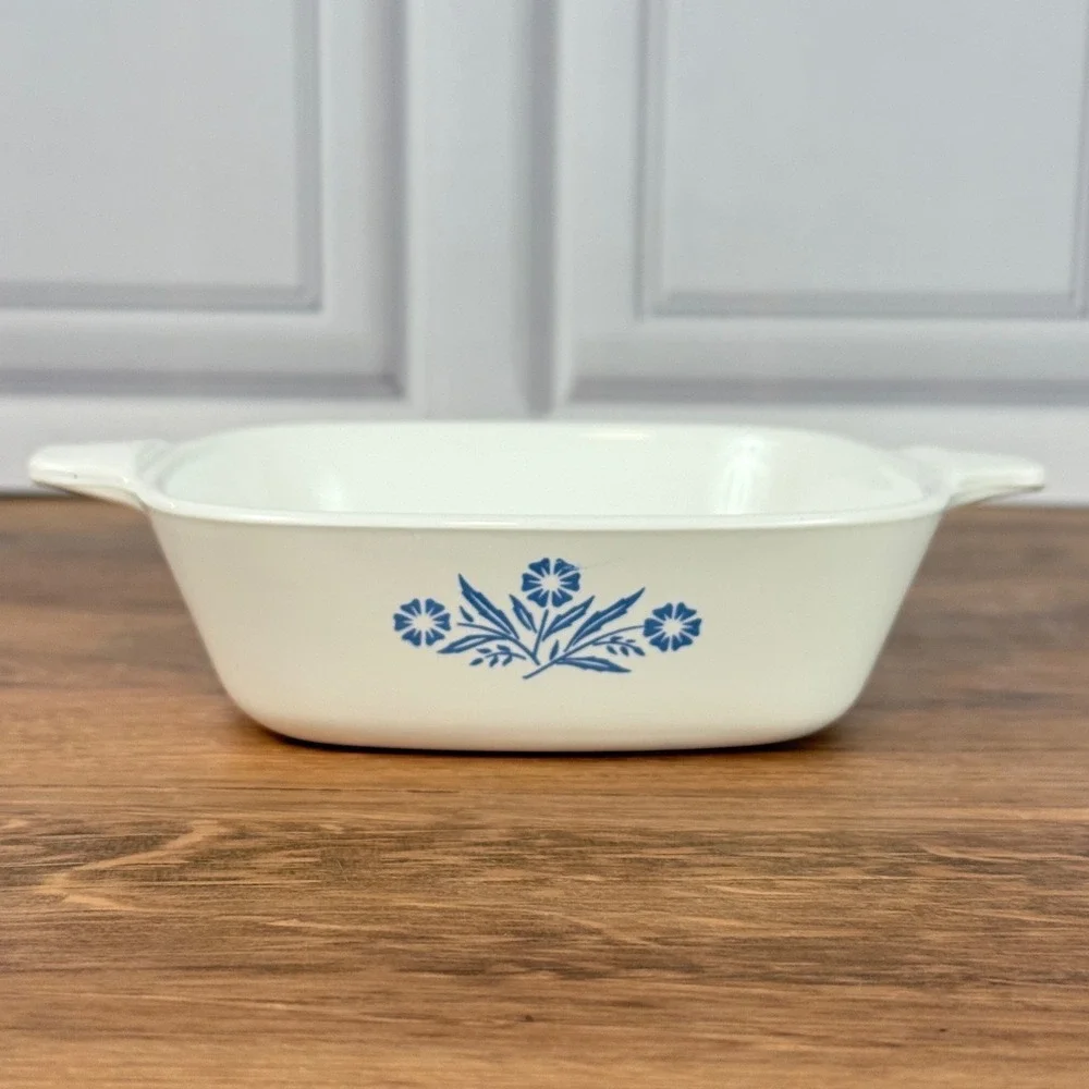 Vintage CorningWear Blue Cornflower P41 Petite Pan Casserole Dish Blue Stamp EUC
